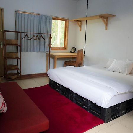 Kuta  Lotide Surf Camps Lombok旅舍 外观 照片